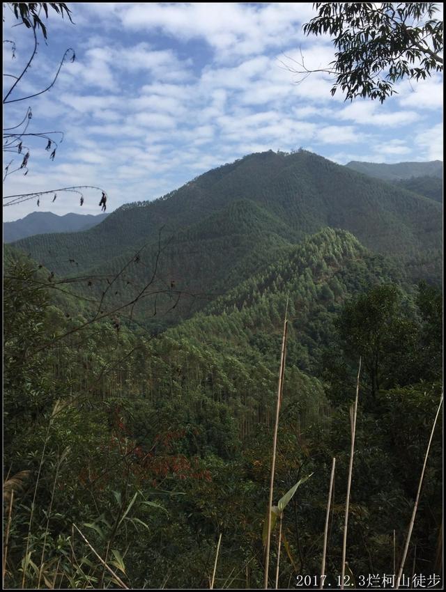 走过山岭，走过岁月，走过我自己