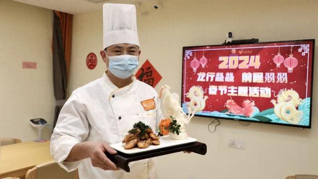 【社区大厨房】学会制作“菜松元宝虾”，家人都会把你夸！