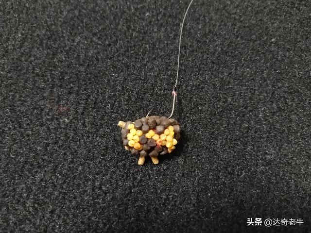 浮水颗粒拿鱼有窍门，不是味型和状态，而是粒径“大小”的搭配