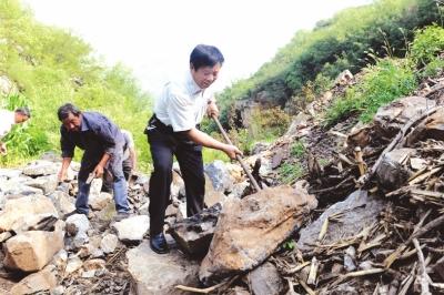 菜地里“种出”好日子村民变“股东”同写致富经