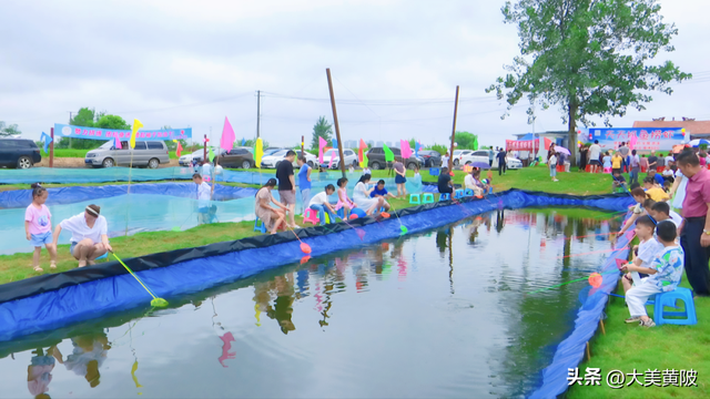 虾稻田里过暑假 来黄陂解锁夏日新玩法