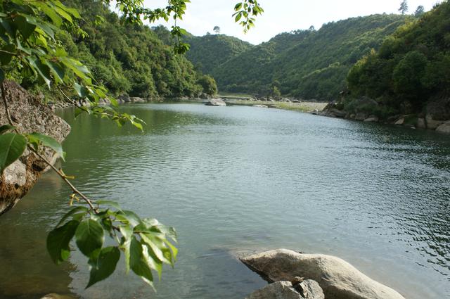 腾冲：守护“绿水青山” 换来“金山银山”