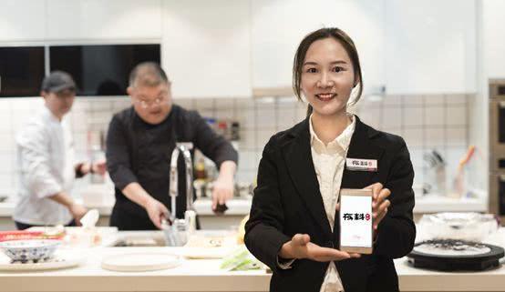 “有料饭局”互联网+餐饮创新平台，桂林人的高端定制饭局服务