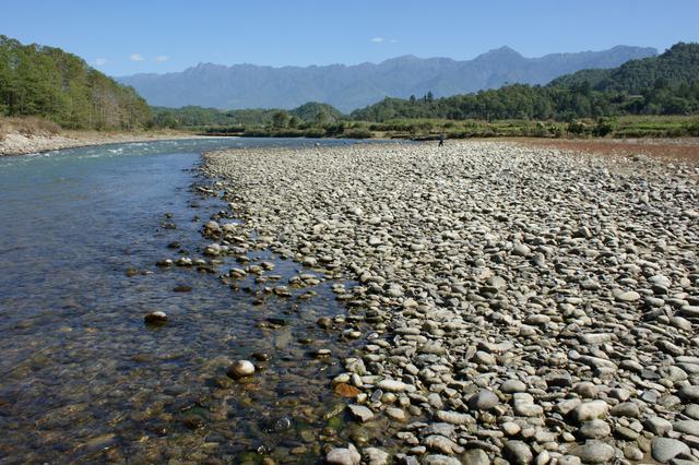 腾冲：守护“绿水青山” 换来“金山银山”