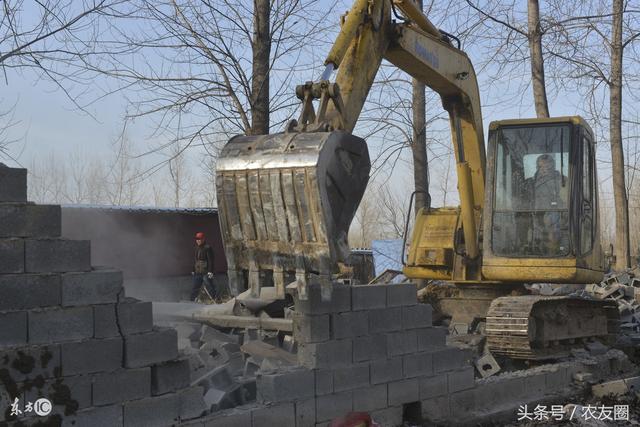 新建养殖圈舍这样选址，符合环保要求又轻松