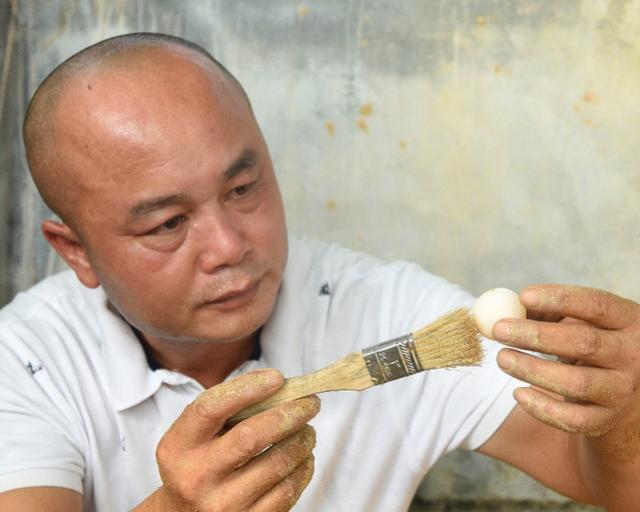 探访我国唯一能人工繁殖幼鼋的基地，受精卵像乒乓球