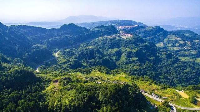 一个孤峰耸立的世外桃源：重庆綦江天台山