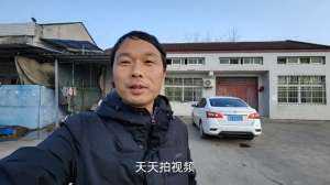 大棚小龙虾养殖视频(我是潜江大棚养虾第一人，天天拍视频，看乡下的乡村风景美如画)