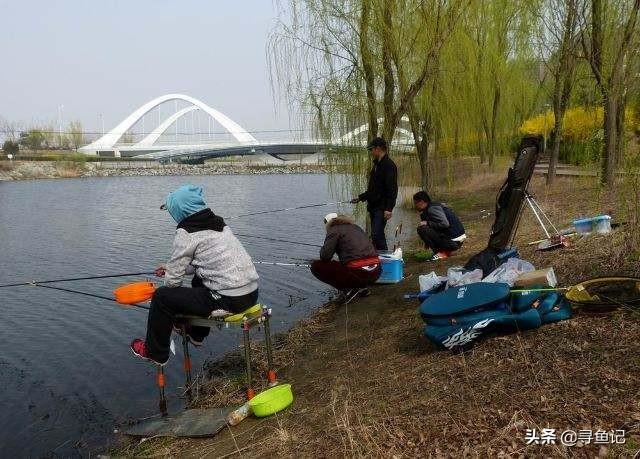 为什么自然水域投放的养殖鱼如此难钓？详解黑坑式水库作钓技巧