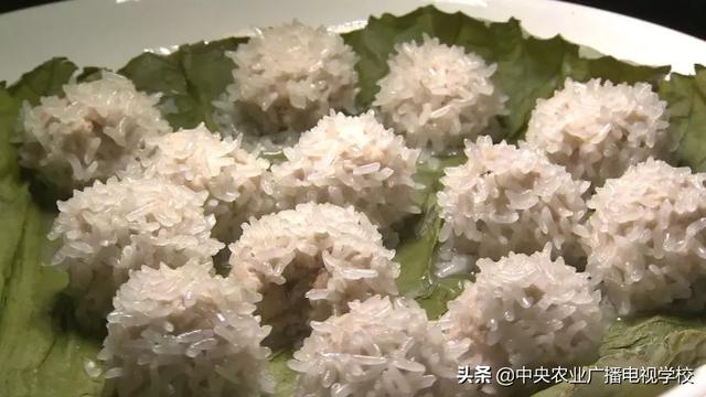 【农广天地】有“故事”的兔肉身价高 石头缝里觅得“怪物”财