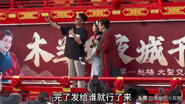 王婆武汉说媒，25岁沉鱼落雁，5名心动男子无法打动芳心