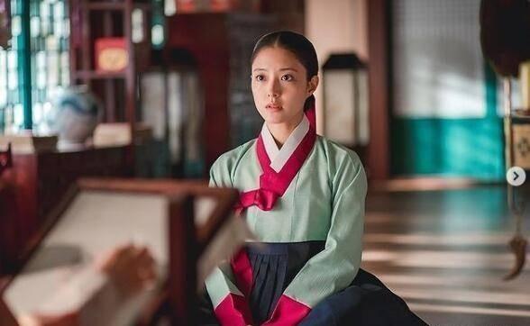 盘点12位「童星出身」的韩国女演员，李世荣、文佳煐都变女神啦