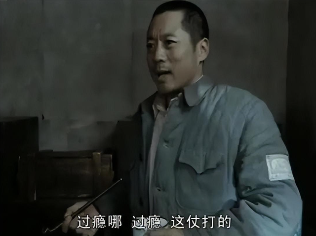 因为剧组经费有限，《亮剑》临时喊来6个群演，结果却成为了经典