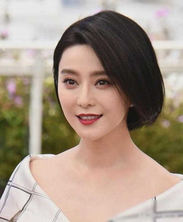 惊艳！国内8大美女排名出炉，景甜艳压群芳，杨钰莹美翻陈红！