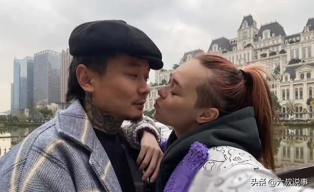 痛心！网红“俄罗斯娜娜”去世，喝酒后突发昏迷，刚嫁二婚纹身师