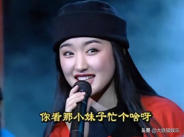 这7位女星“桃花眼”太美了，灵动中透着妩媚，一颦一笑尽是风情