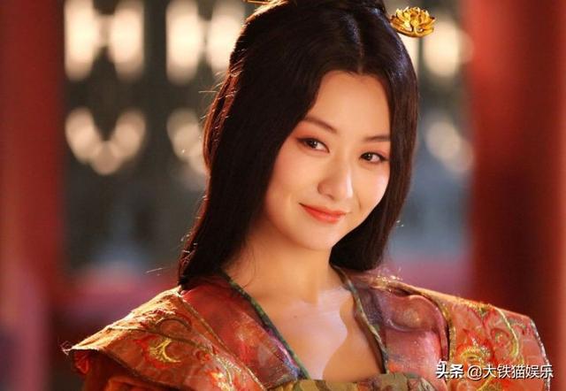 这7位女星“桃花眼”太美了，灵动中透着妩媚，一颦一笑尽是风情