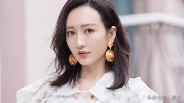 广西盛产美女！来自广西的20位女星，个个貌美如花，婀娜多姿