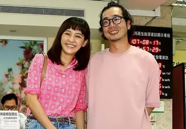 被丑男“糟蹋”的6位女明星，每个如花似玉，却鲜花插在牛粪上