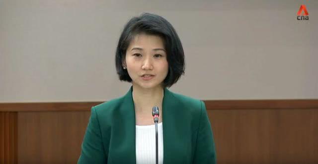 新加坡美女高官火了！长得像许晴！穿着旗袍考察民情