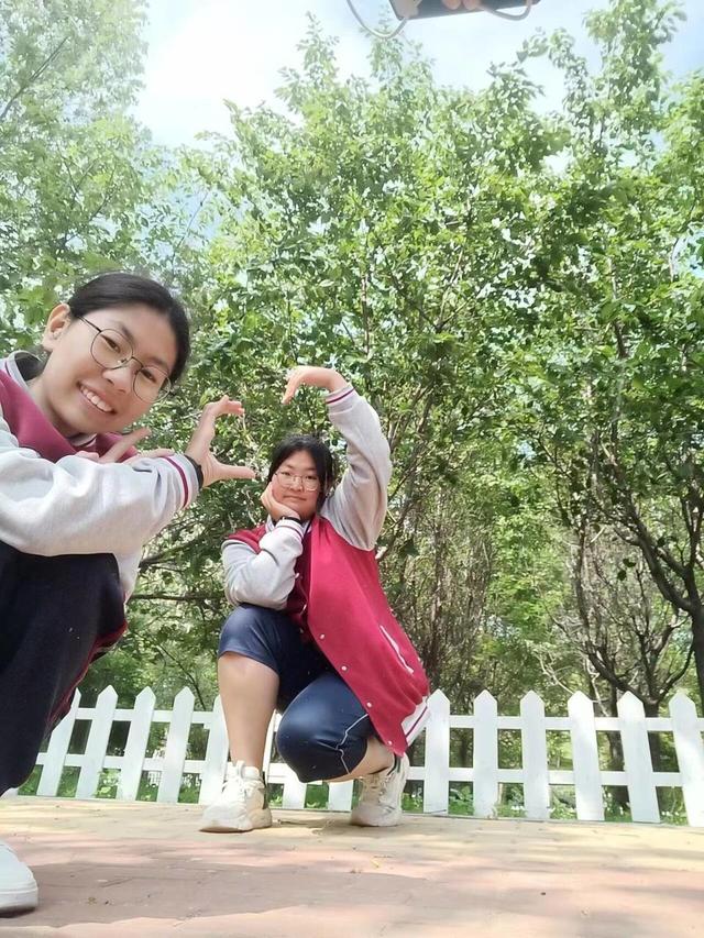 励志!潍坊两名听力障碍女生圆梦大学