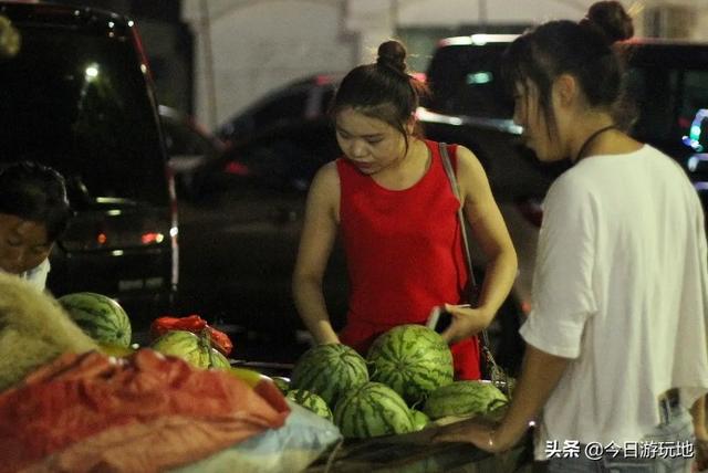 洛阳越来越受游客欢迎，路上挤满漂亮的女人，去过了吗？