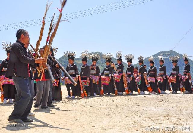 古苗裔竟射杀恋人？揭秘“鸟图腾”部落：“嘎闹”苗族锦鸡舞求爱