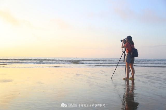 风车海湾，我和美女们观潮弄海抓章鱼！