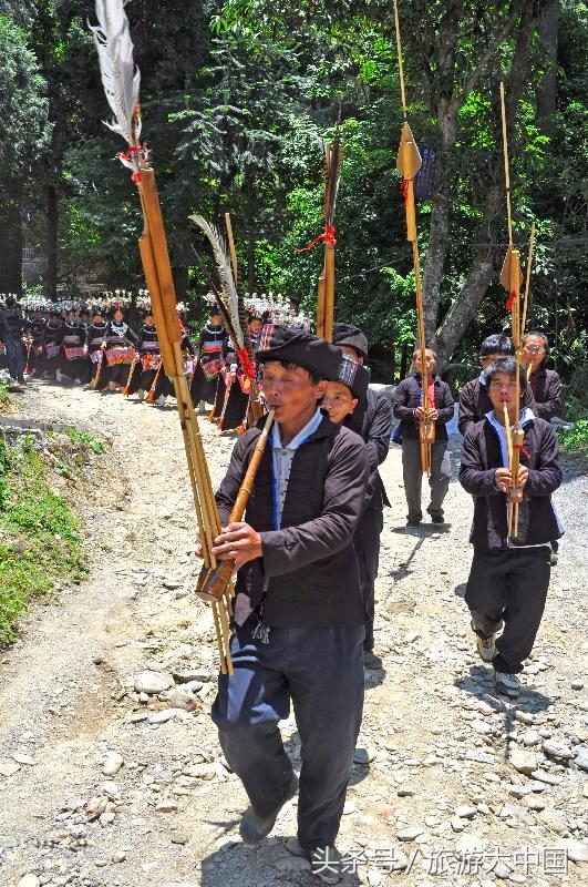 古苗裔竟射杀恋人？揭秘“鸟图腾”部落：“嘎闹”苗族锦鸡舞求爱