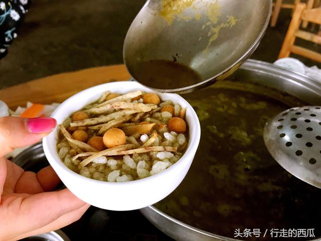 恭城油茶加花酿，见证瑶族美女主厨如何制作舌尖旋风