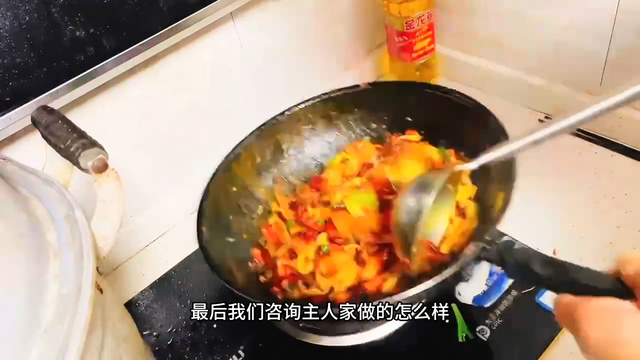 【上门做饭】中江王府井八匹马小区为业主准备一桌生日宴席