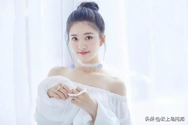 看似清纯无害，实则“老司机”，这4位女明星才是娱乐圈茶艺大师