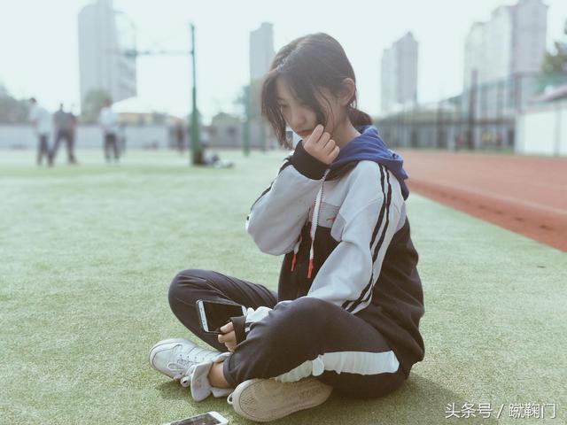 为鲁能绝杀扳平激动落泪的美少女冉妹儿（图集）