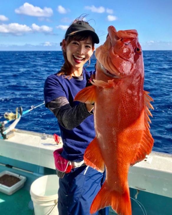 才貌双全！日本美女钓鱼高手“阪本智子”美照赏