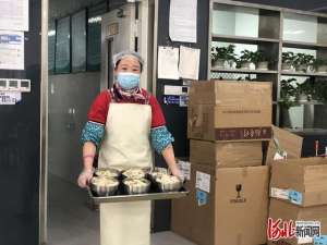 正定到廊坊的汽车(河北三河：就地过年 年味不减)